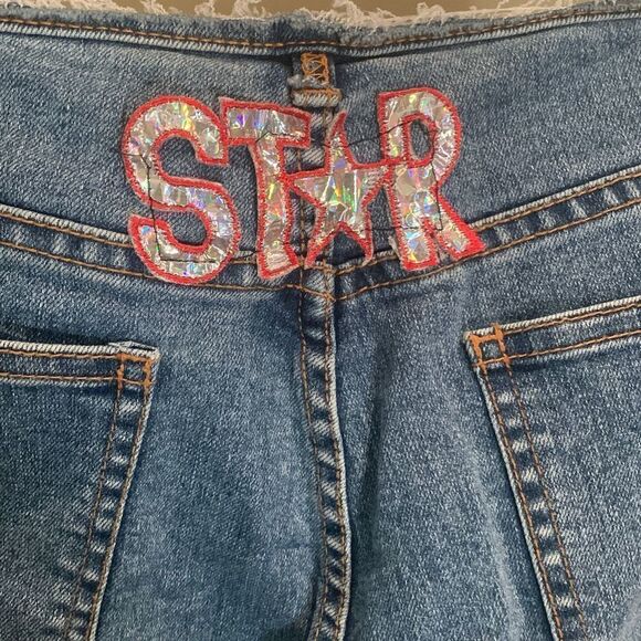Artist Custom Made Embroidered Jeans - Picture 5 of 7